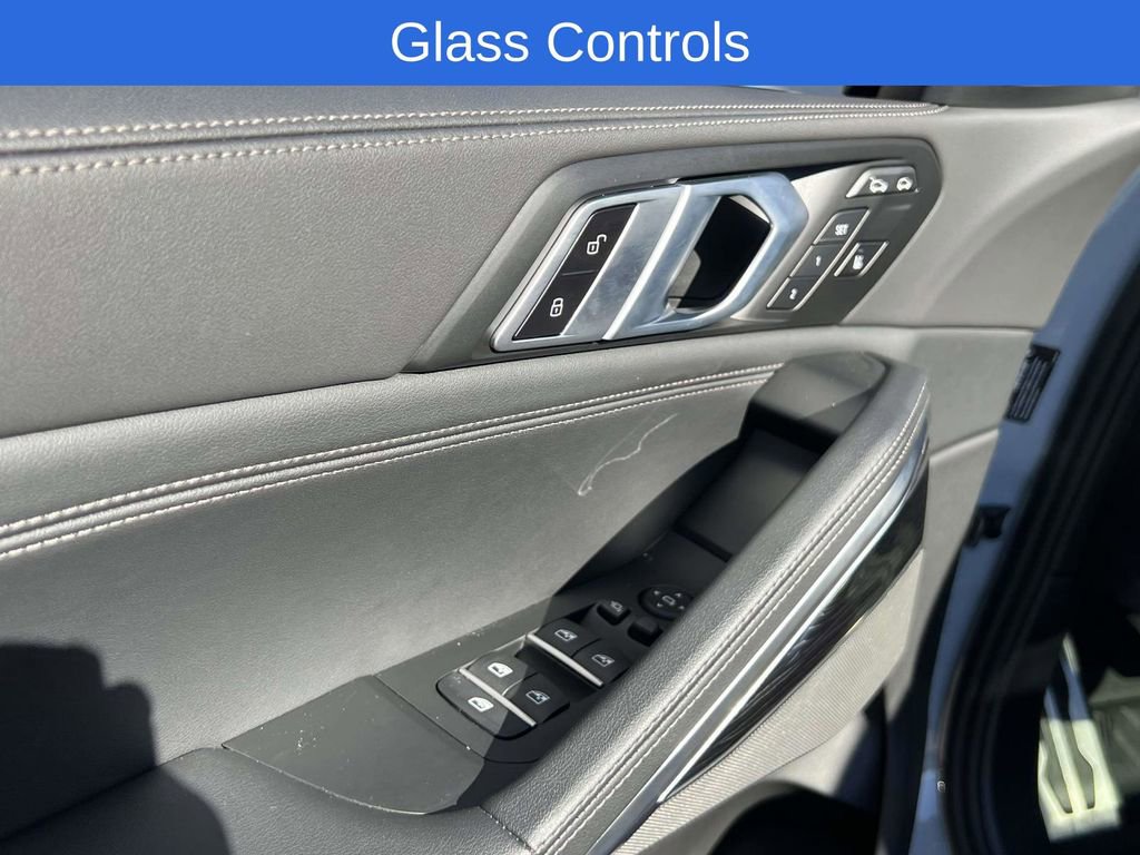 Used 2024 BMW X6 M60i w/ Executive Package image 28