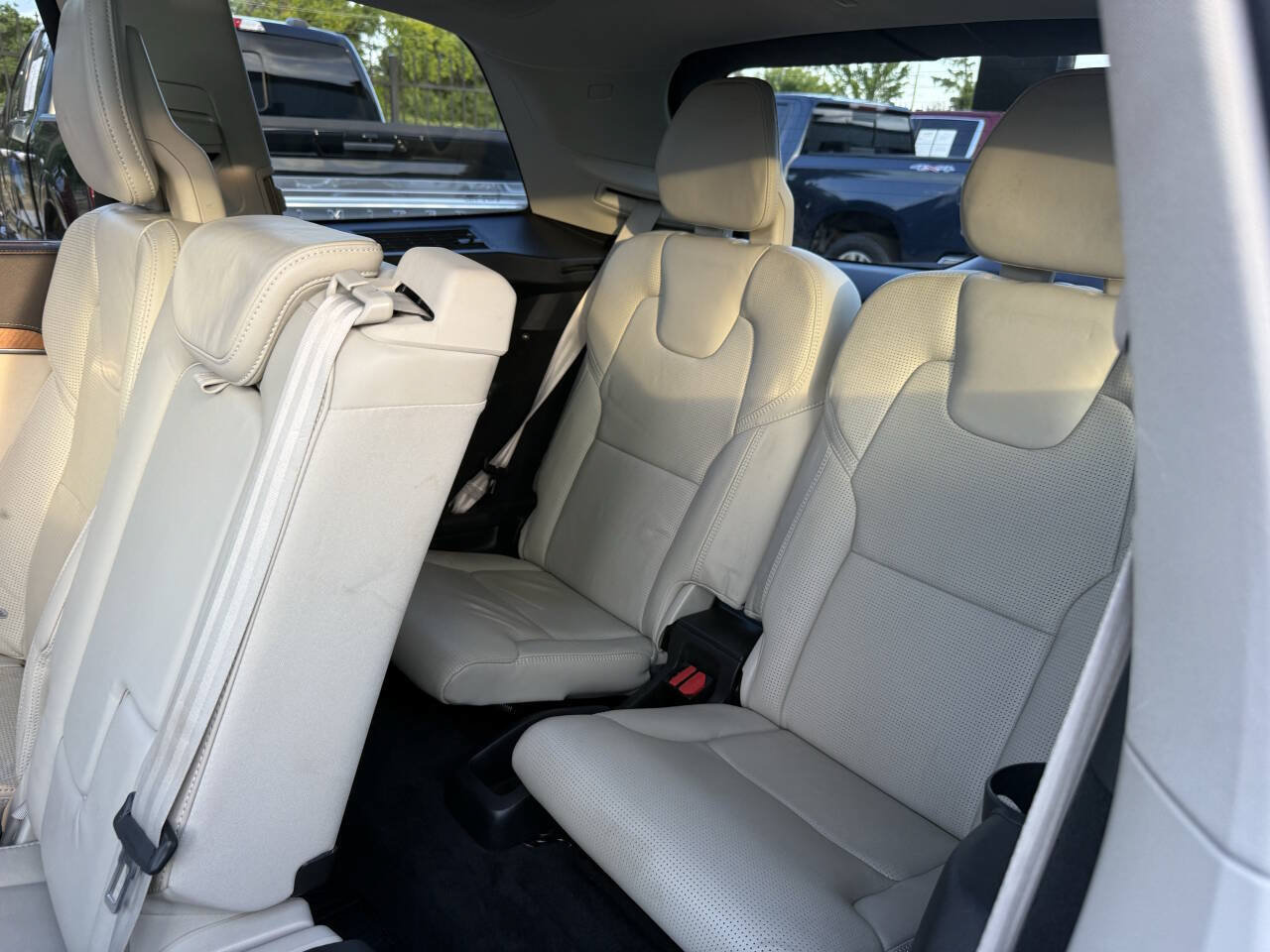 Used 2018 Volvo XC90 T6 Inscription w/ Convenience Package AWD/4WD image 14