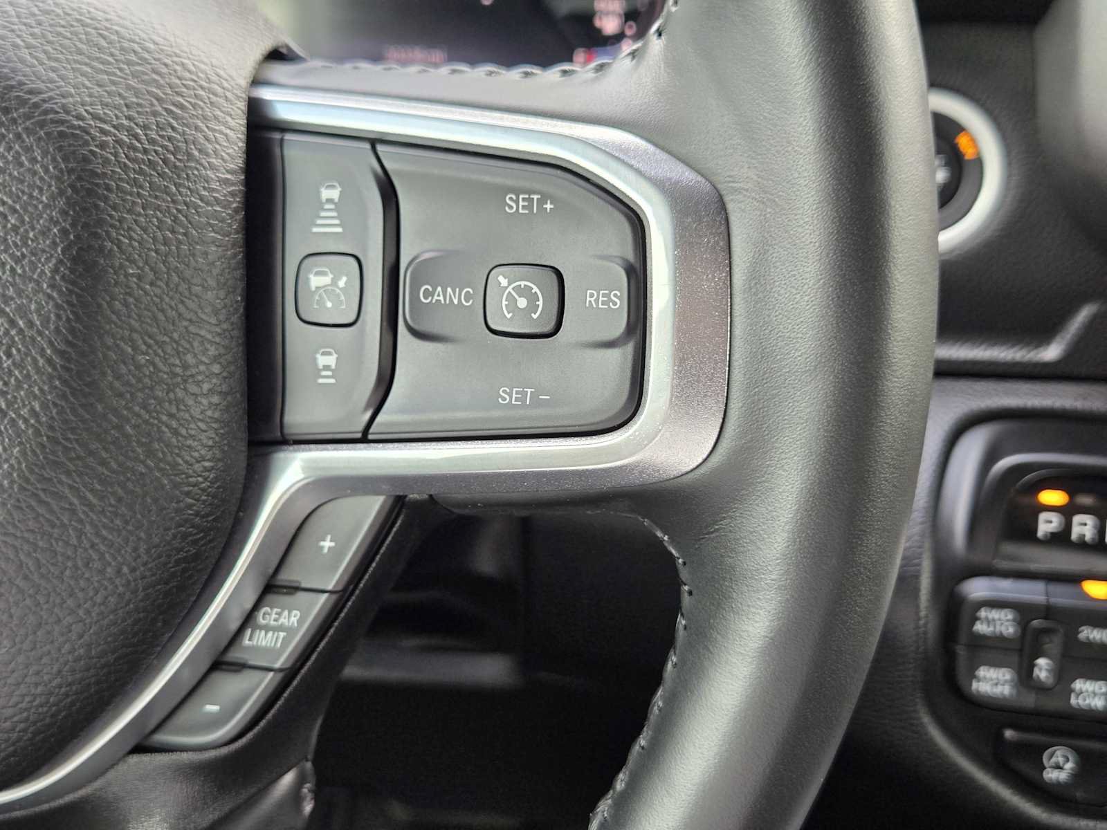 Used 2023 RAM 1500 Laramie AWD/4WD image 27