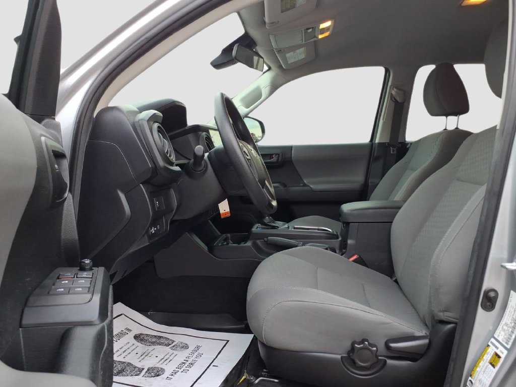 Used 2021 Toyota Tacoma SR w/ SR Convenience Package RWD image 19
