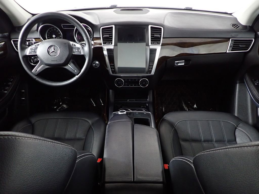 Used 2014 Mercedes-Benz GL 450 4MATIC image 42