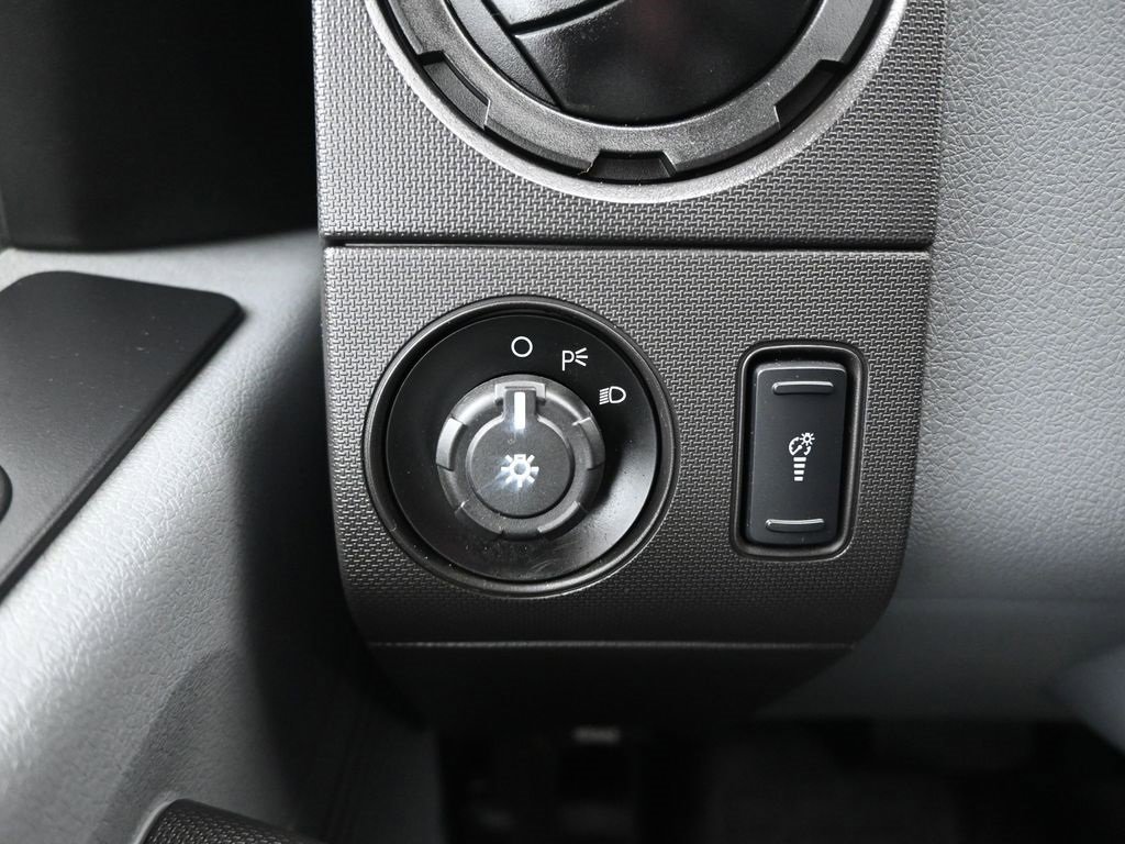 Used 2016 Ford F250 XL w/ Power Equipment Group image 17