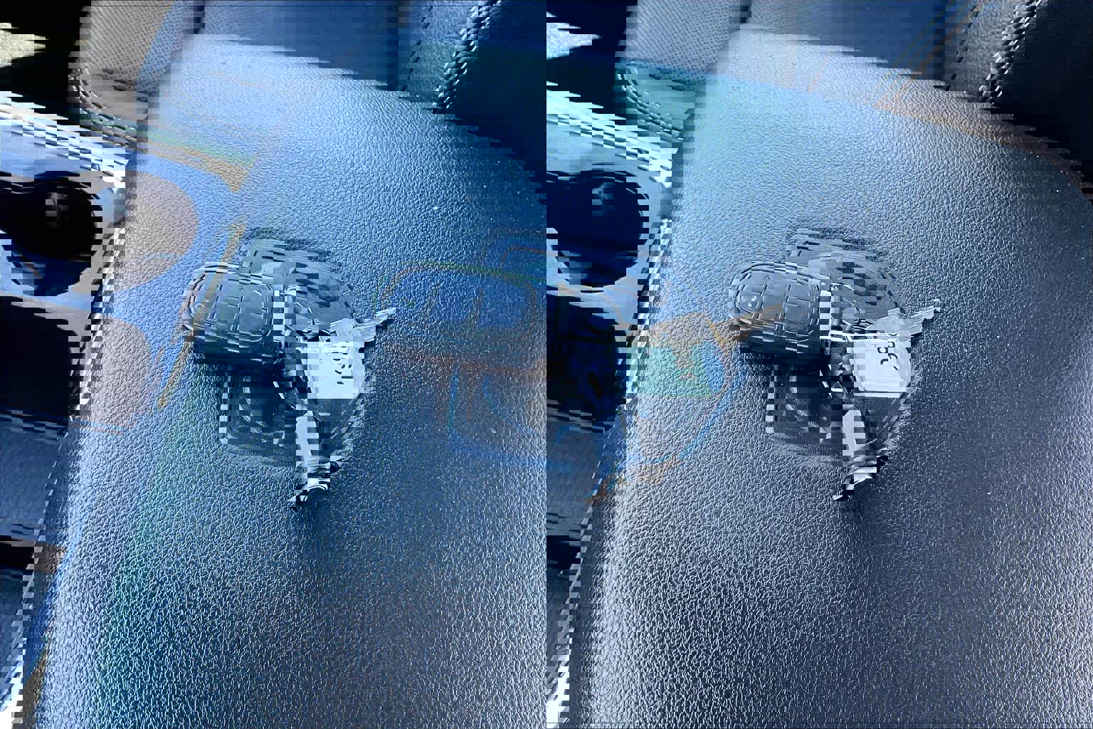 Used 2017 RAM 1500 Laramie w/ Convenience Group image 14