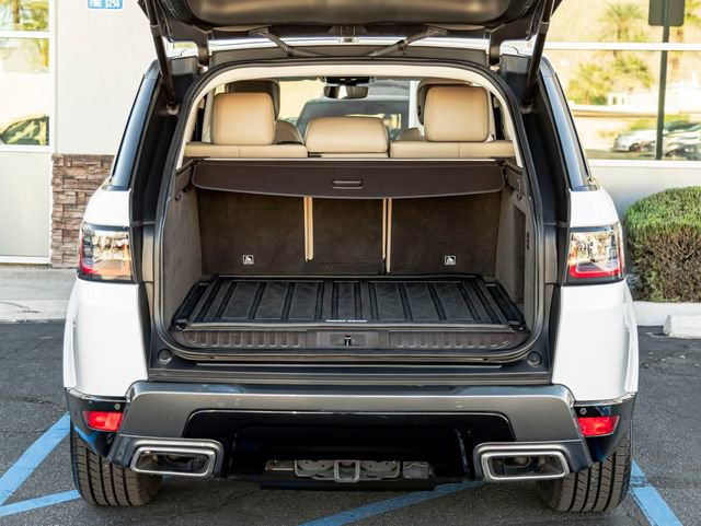 Used 2018 Land Rover Range Rover Sport HSE image 24