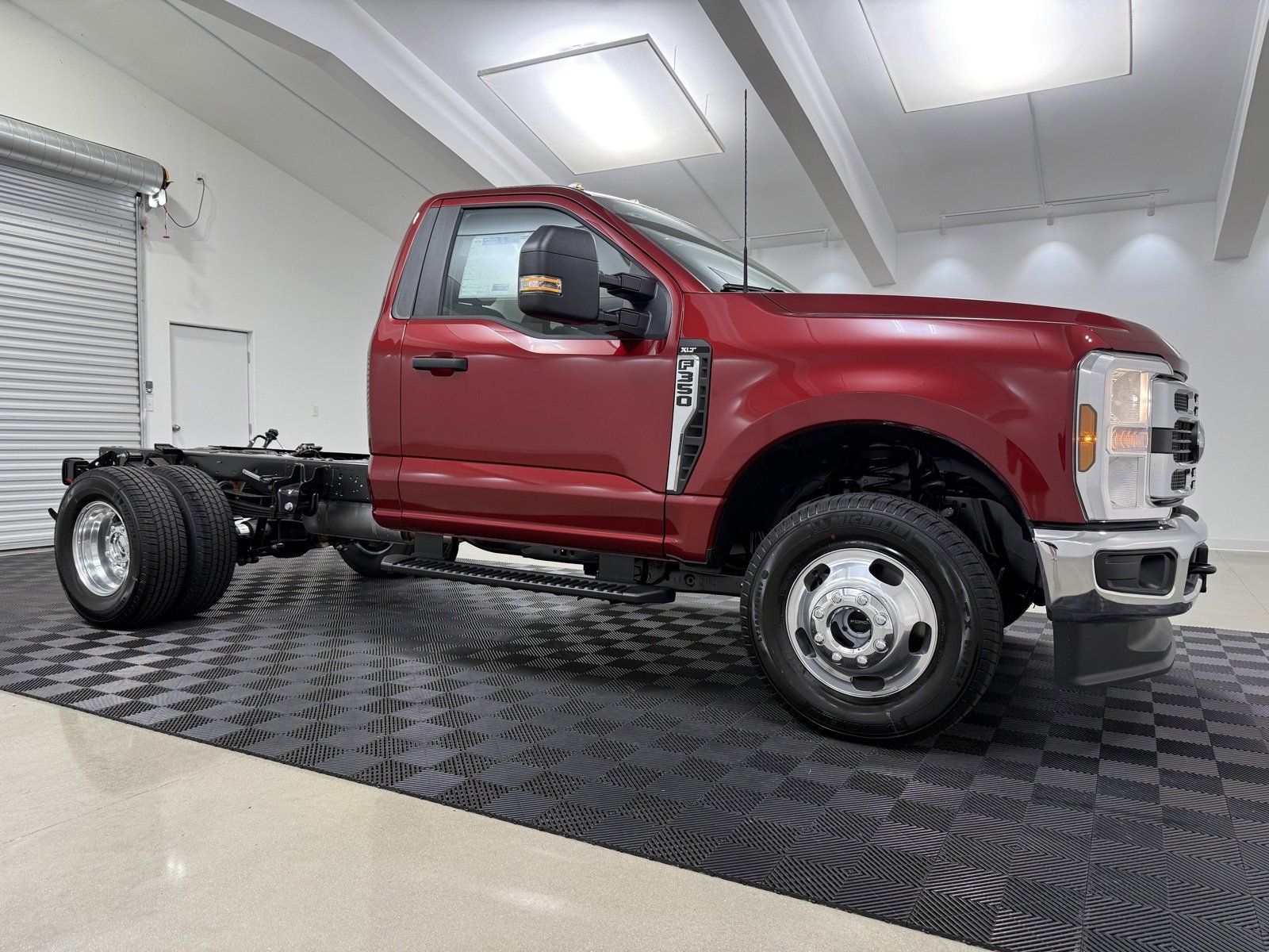 New 2025 Ford F350 XLT w/ XLT Value Package