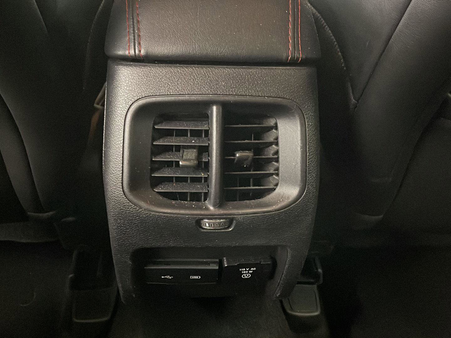 Used 2019 Jeep Cherokee Trailhawk image 10