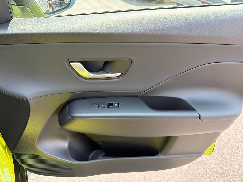 New 2026 Hyundai Kona Limited FWD image 15