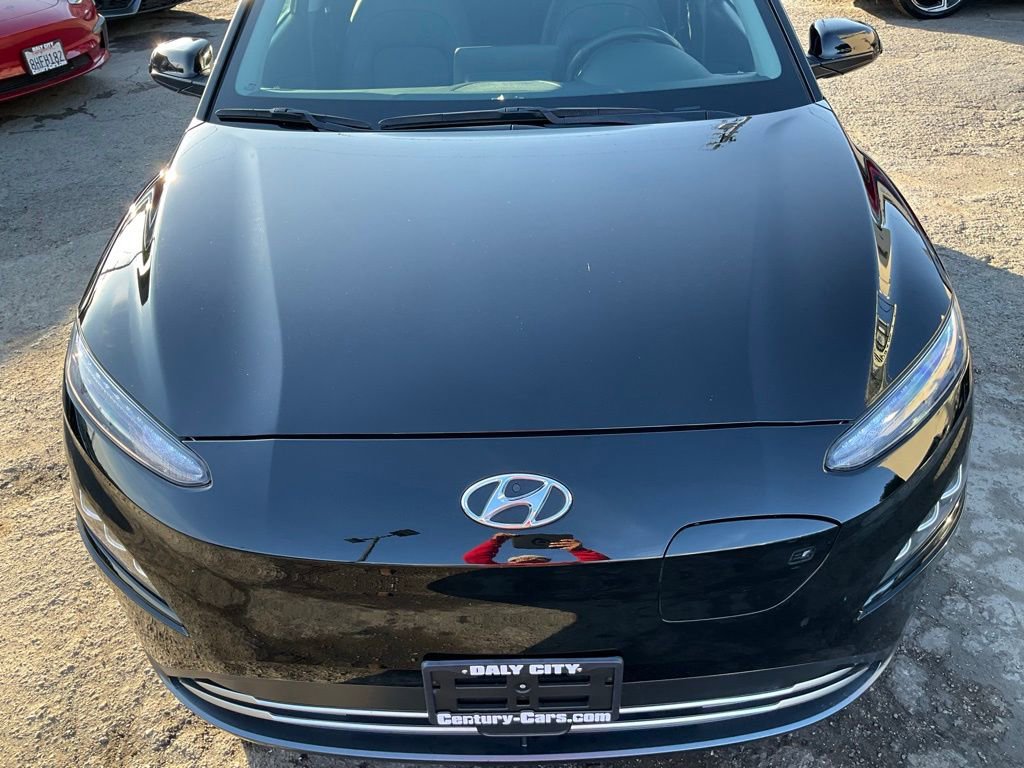 Used 2022 Hyundai Kona Limited w/ Cargo Package image 93