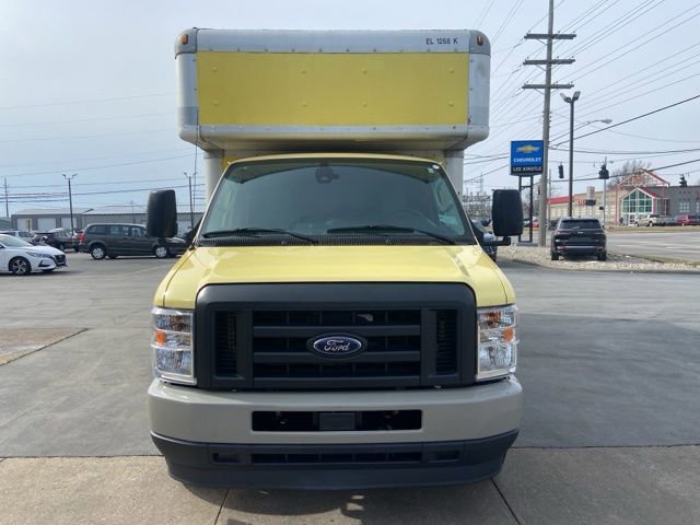 Used 2021 Ford E-450 and Econoline 450 Super Duty RWD image 2