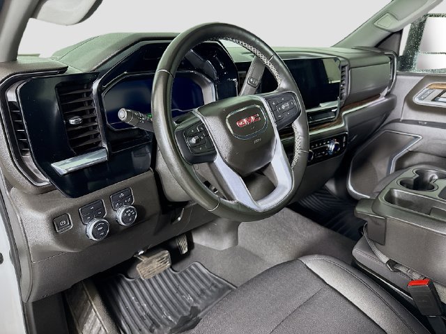 Used 2024 GMC Sierra 3500 SLE w/ SLE Convenience Package AWD/4WD image 10