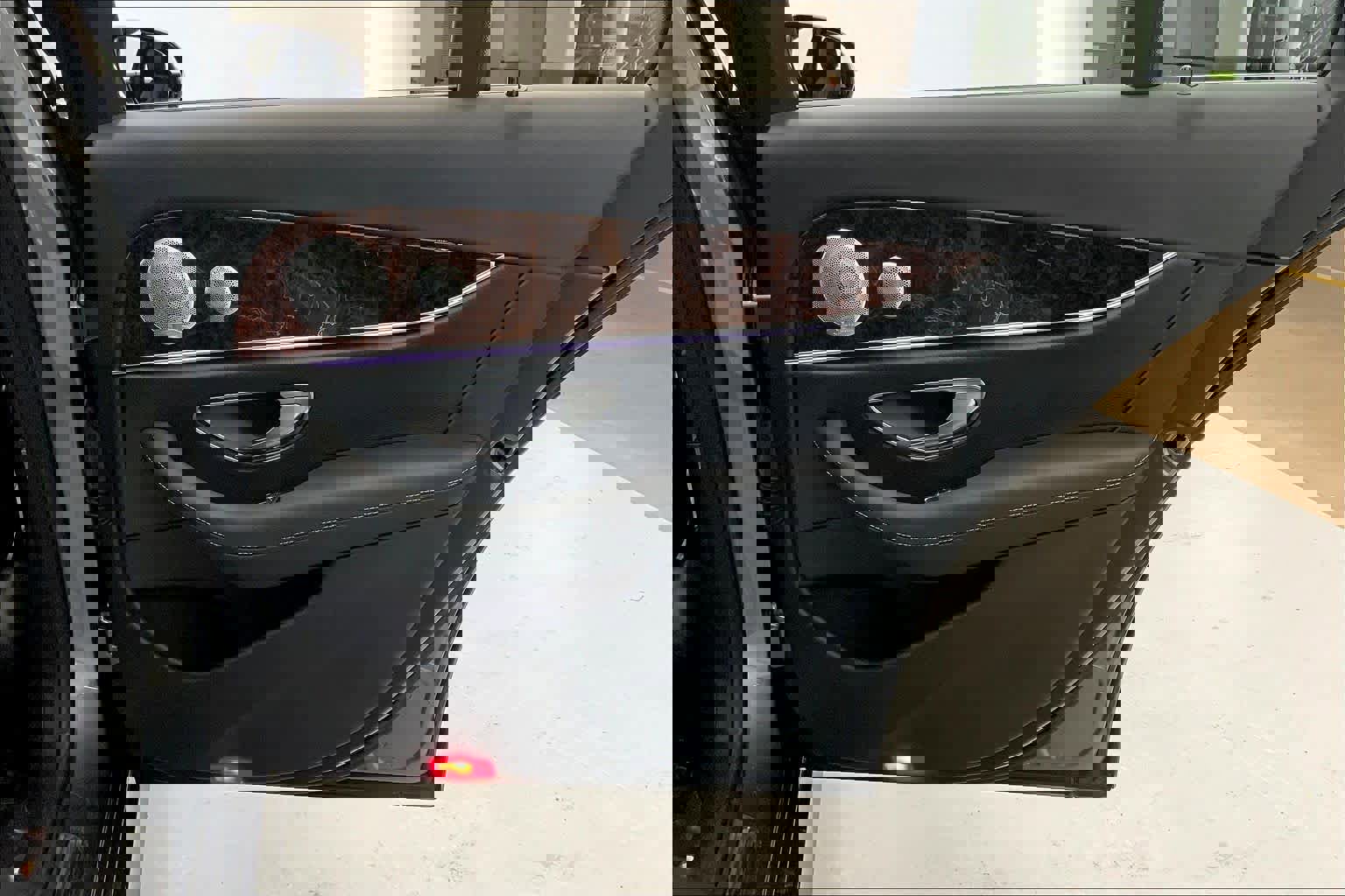 Used 2020 Mercedes-Benz E 350 Sedan image 12