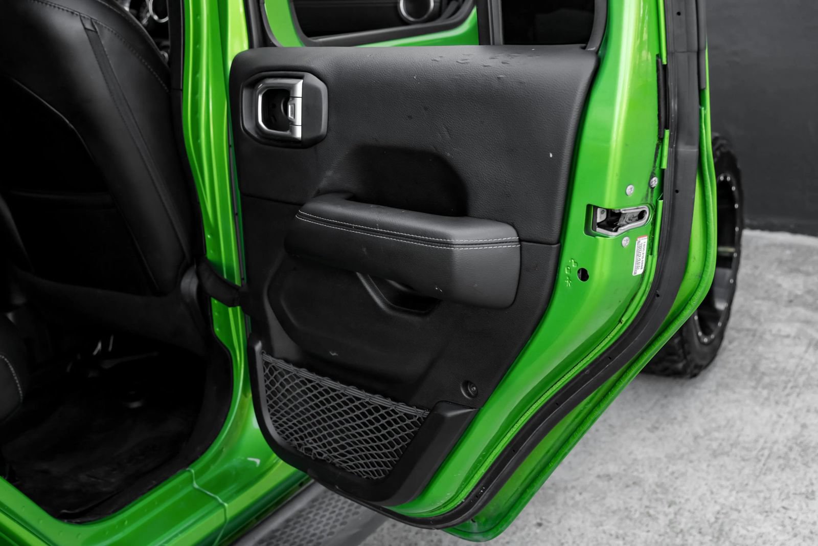 Used 2019 Jeep Wrangler Unlimited Sahara AWD/4WD image 44