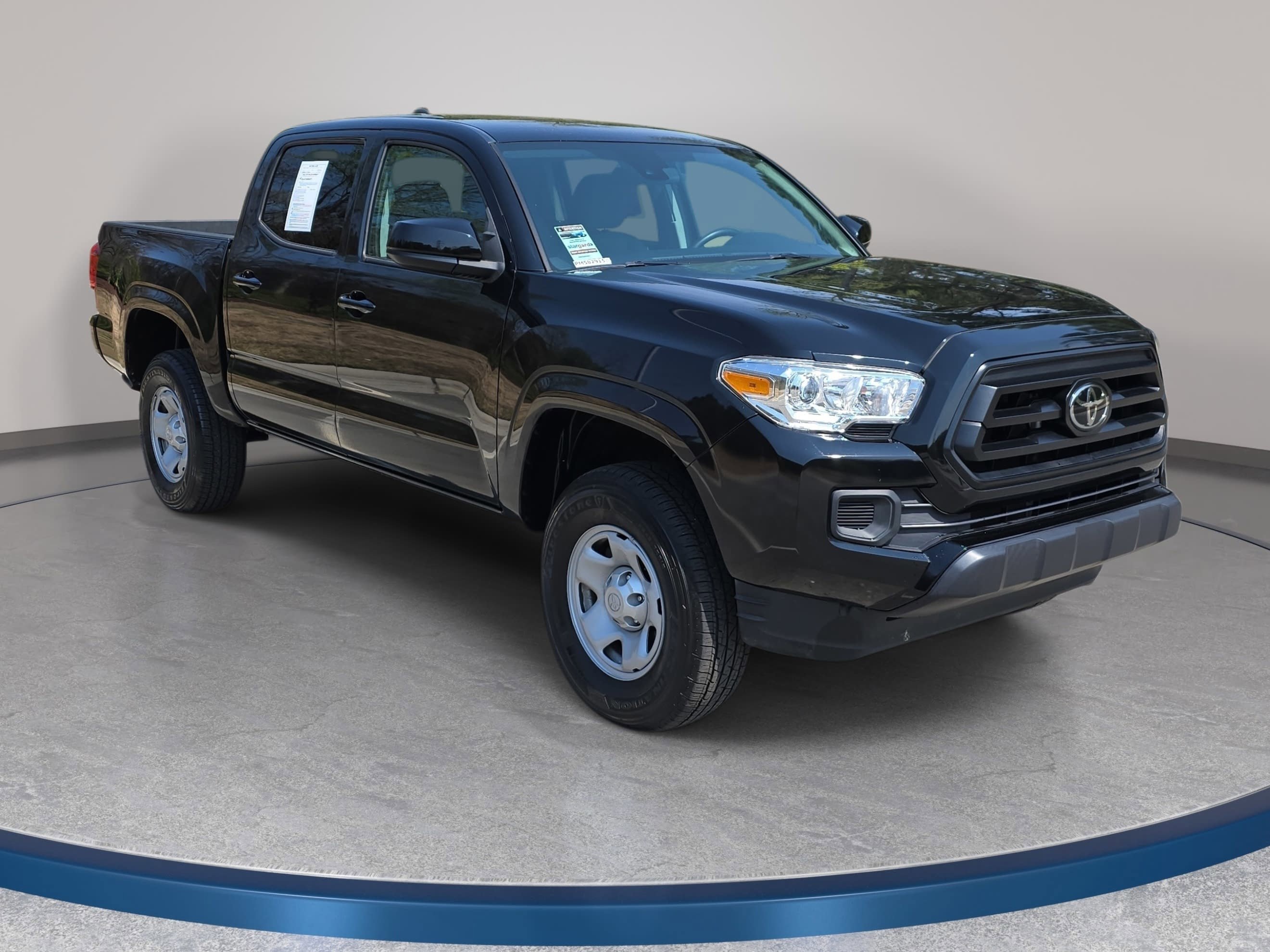 Used 2023 Toyota Tacoma SR image 3