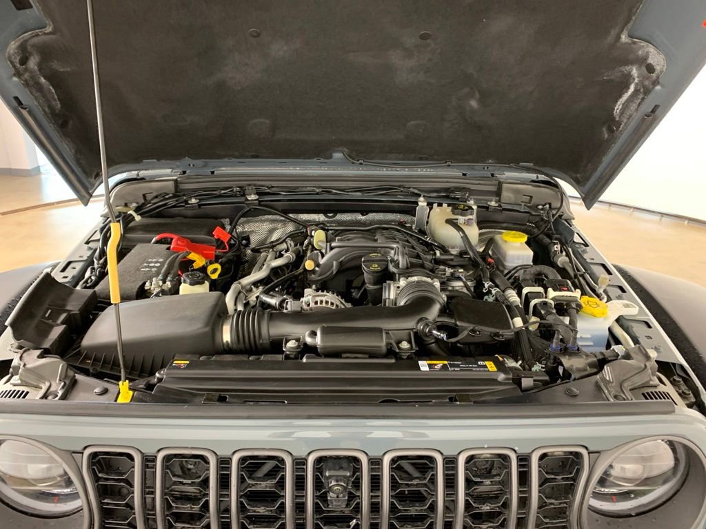 Used 2024 Jeep Wrangler Unlimited Rubicon w/ Capability Package AWD/4WD image 41