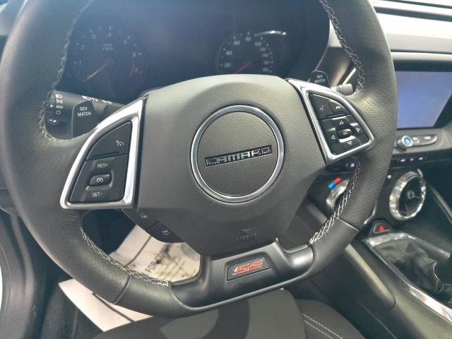 Used 2018 Chevrolet Camaro SS image 14