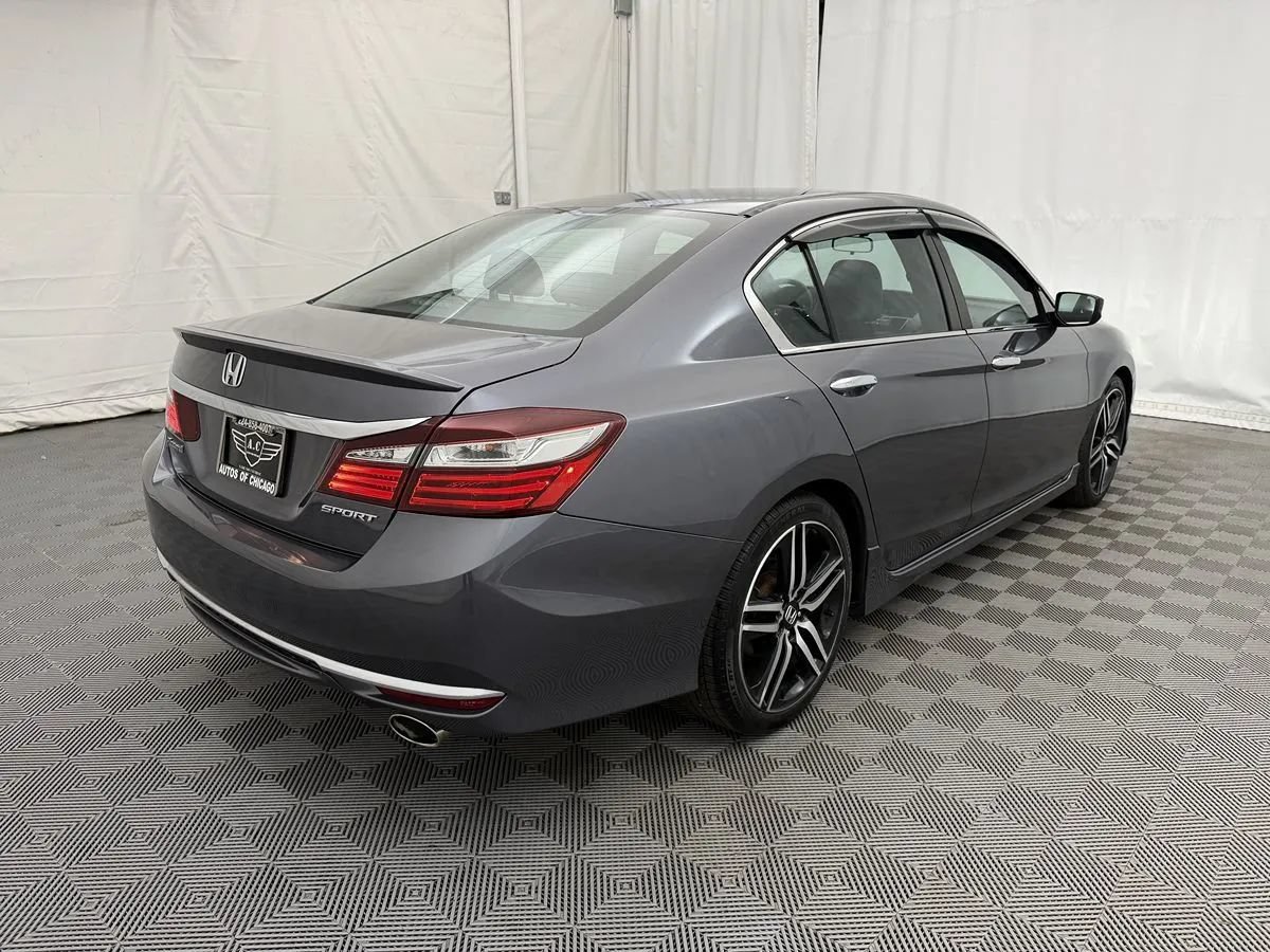 Used 2016 Honda Accord Sport image 5