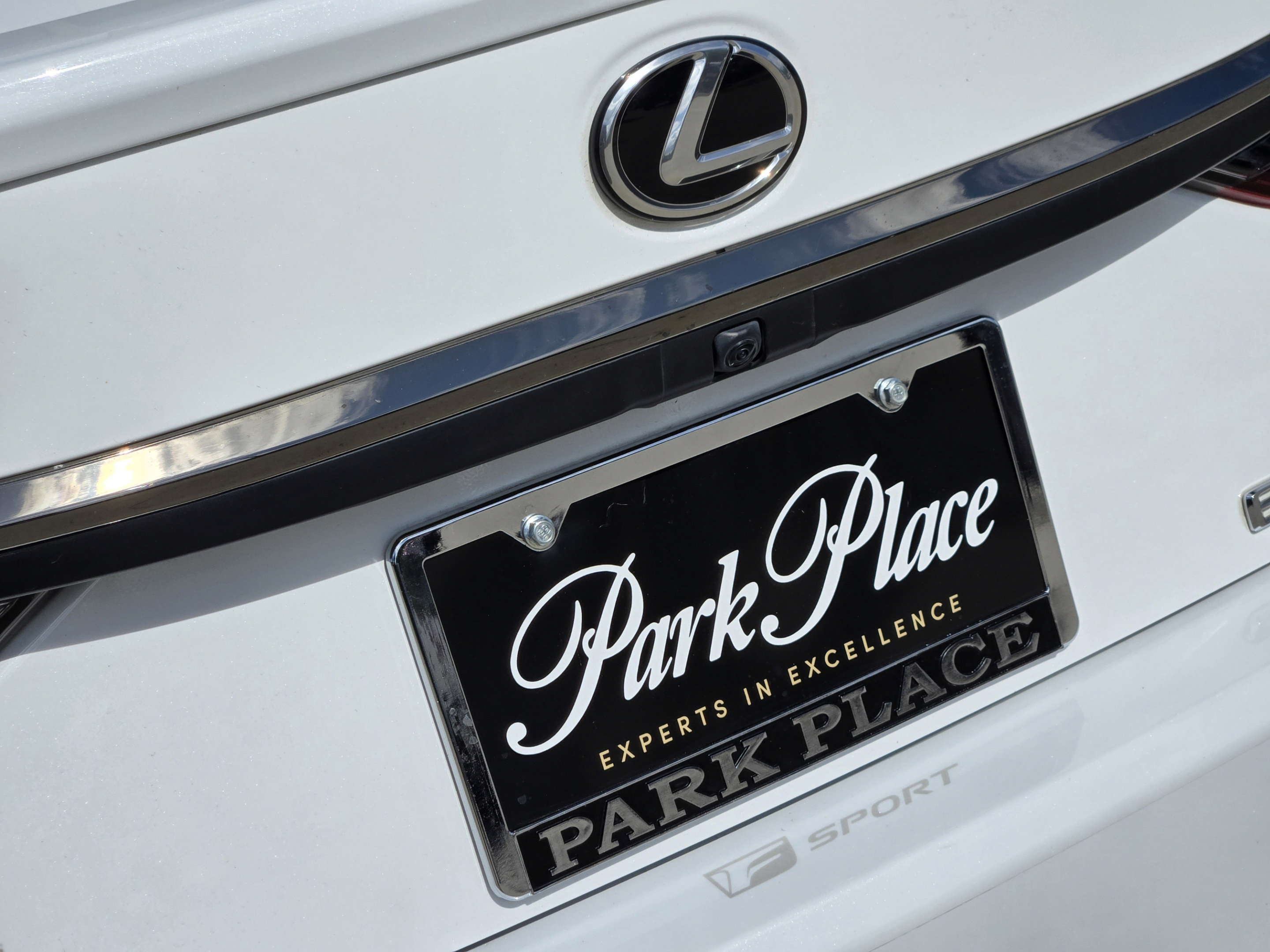 Certified 2024 Lexus ES 300h F Sport w/ Accessory Package (Z2) FWD image 43