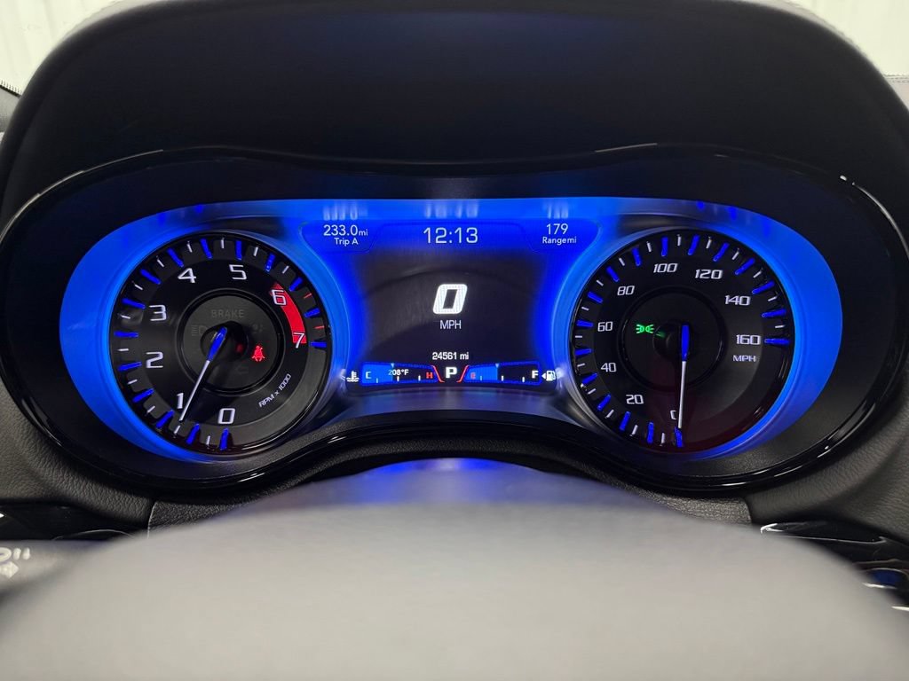 Used 2023 Chrysler 300 C RWD image 23