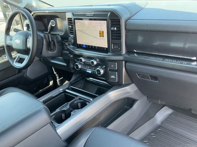 New 2026 Ford F250 Lariat w/ Black Appearance Package image 24