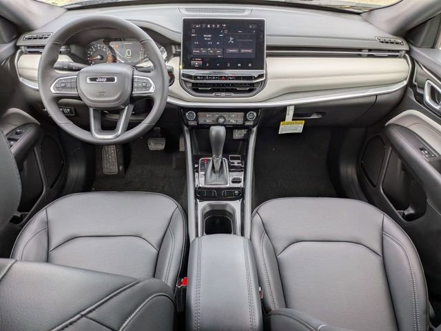 New 2026 Jeep Compass Limited image 15