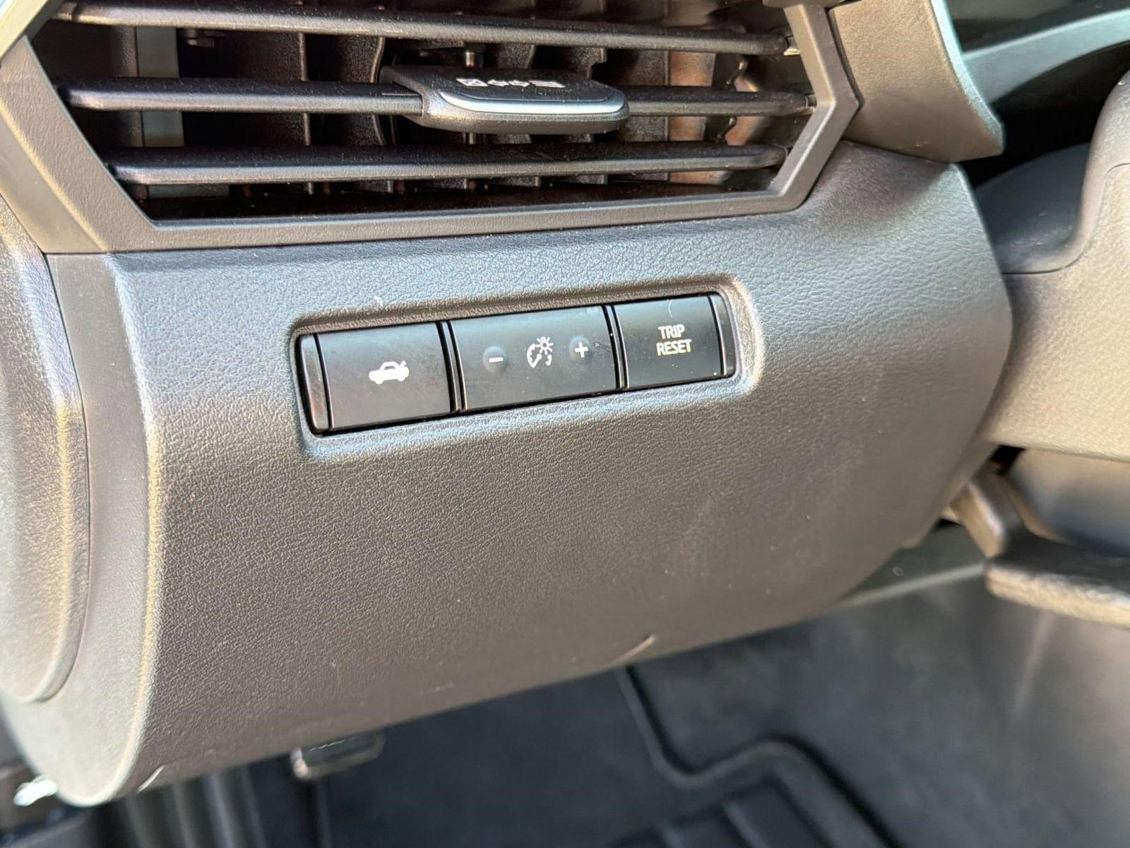 Used 2025 Nissan Altima 2.5 S image 21