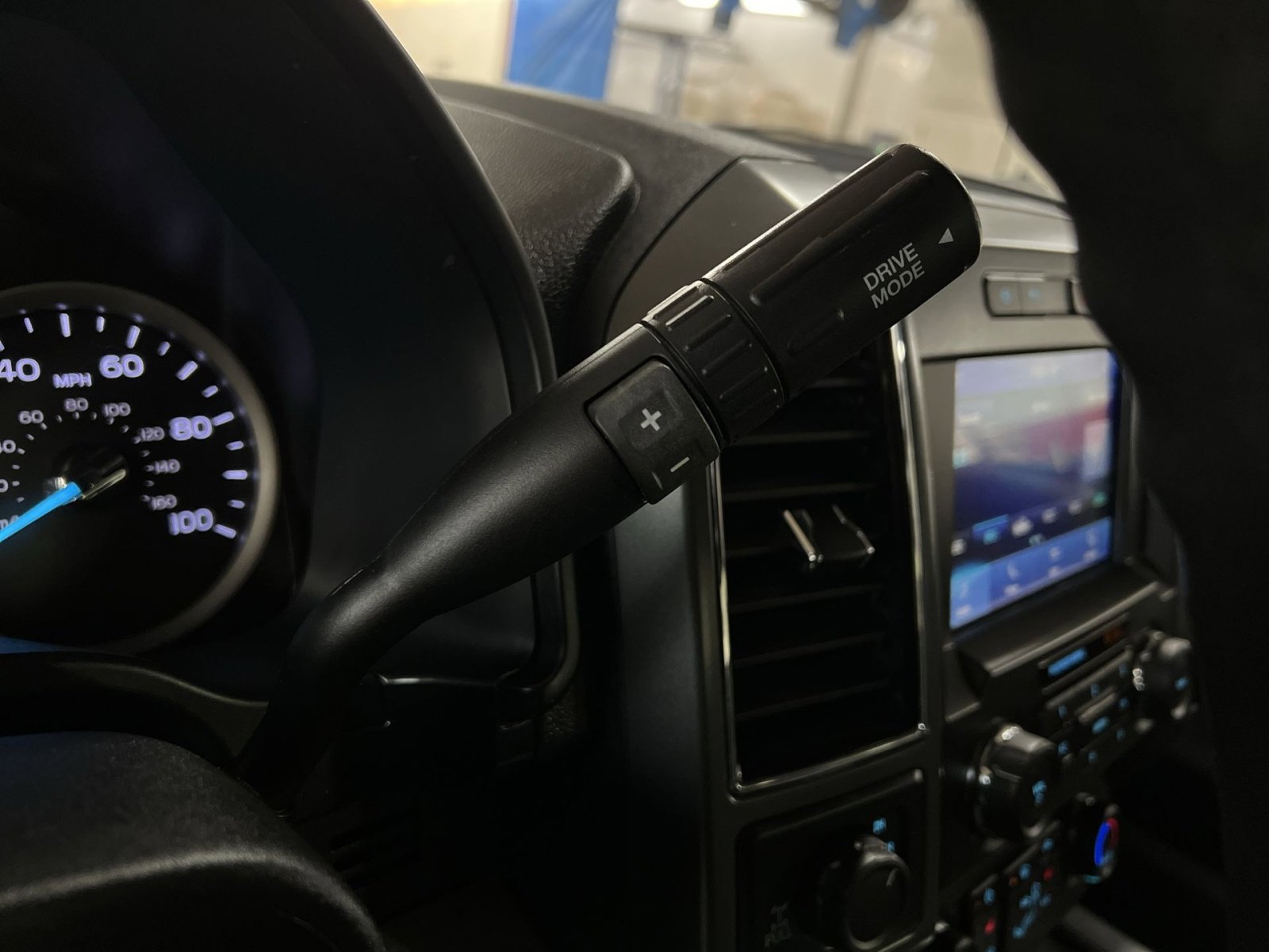 Used 2021 Ford F250 XLT w/ XLT Premium Package image 21