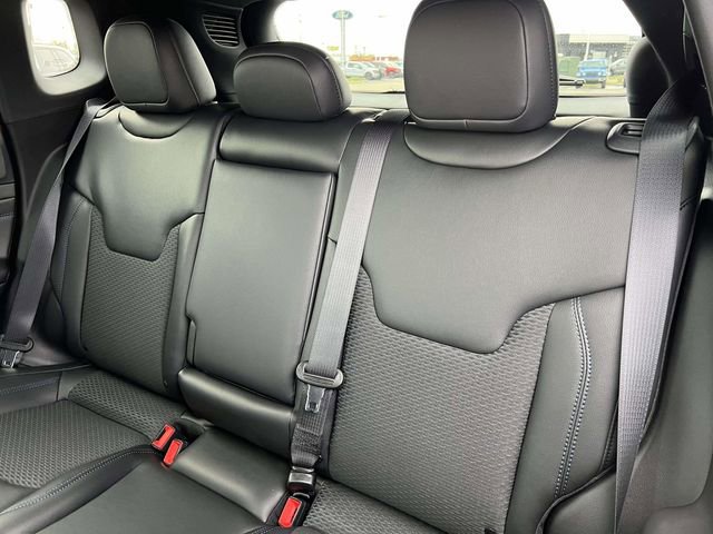 New 2026 Jeep Compass Latitude image 22