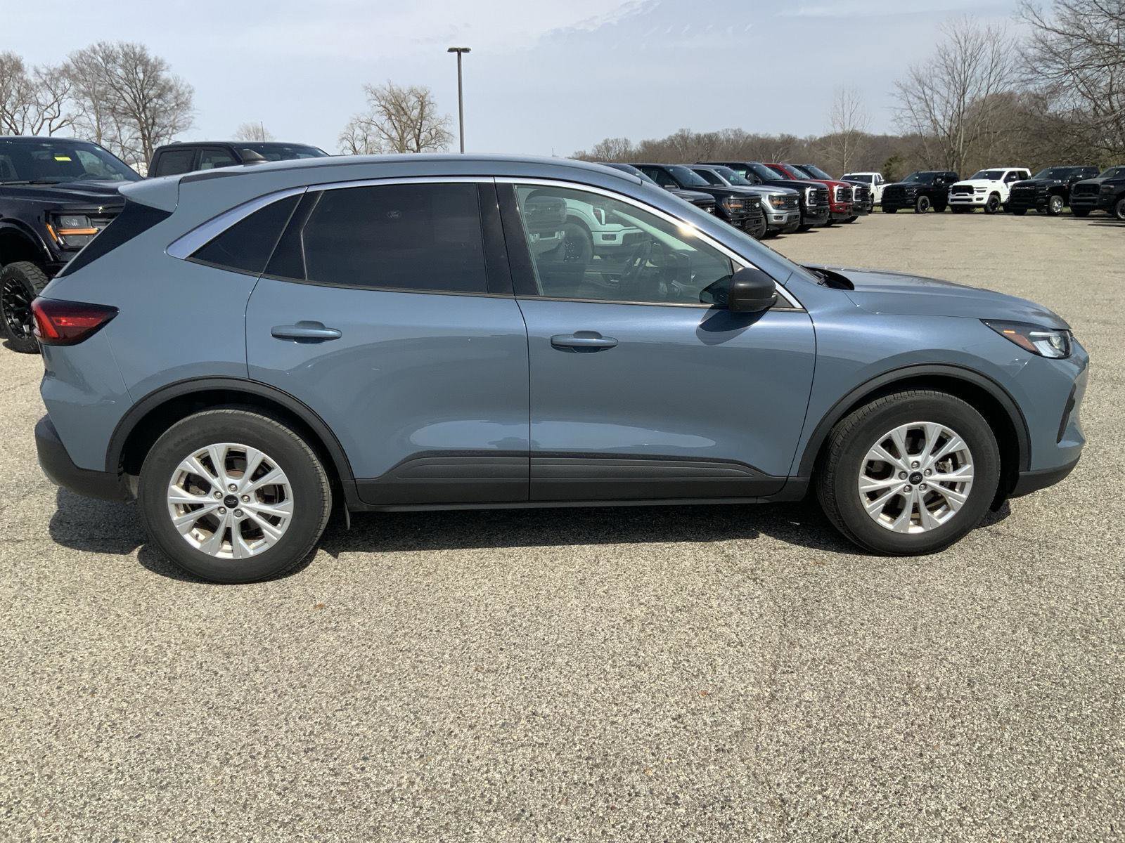 Used 2023 Ford Escape Active image 10