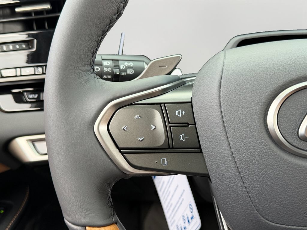 New 2026 Lexus RX 350 w/ Convenience Package AWD/4WD image 16