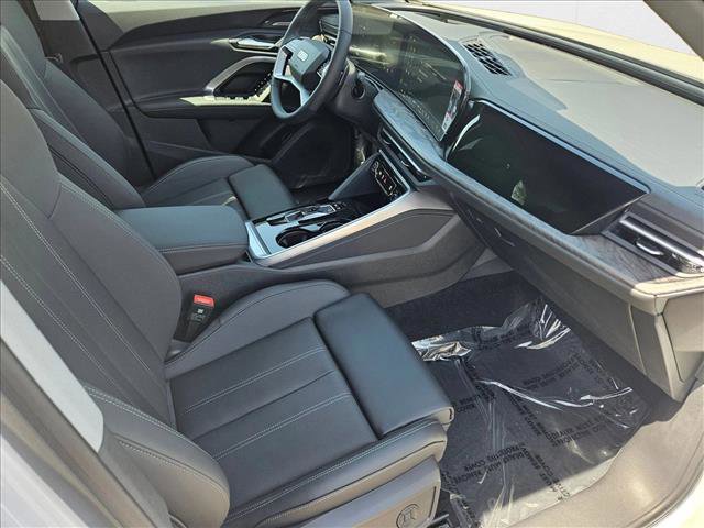 New 2025 Audi Q5 Premium Plus image 16