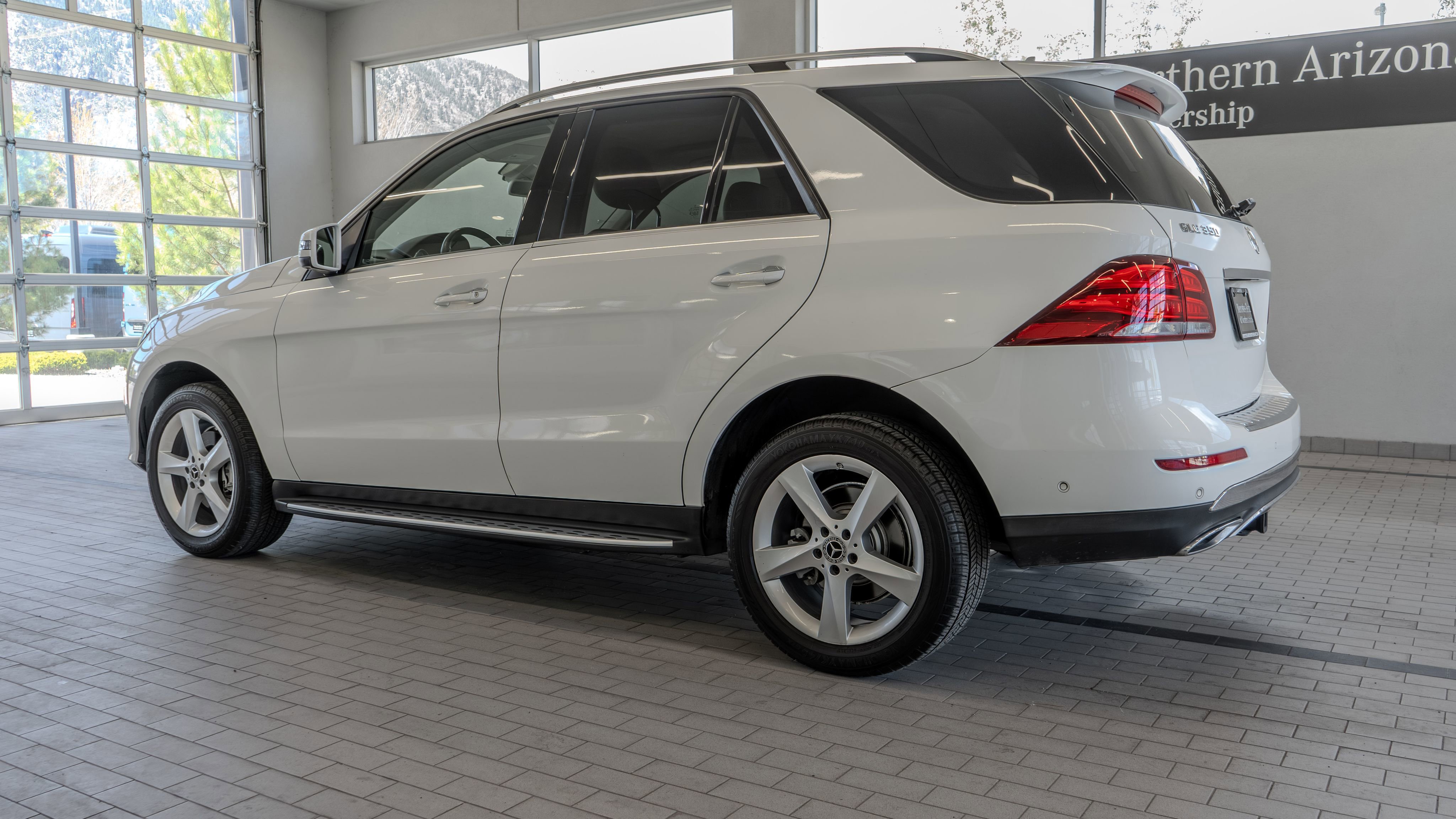 Used 2018 Mercedes-Benz GLE 350 4MATIC w/ Premium 1 Package image 13