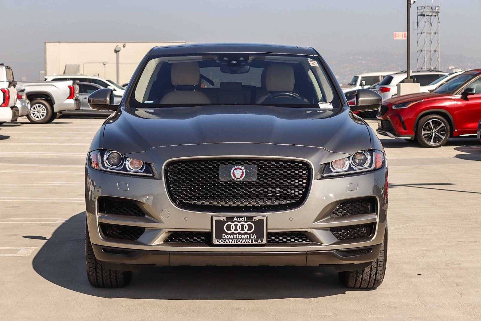 Used 2020 Jaguar F-PACE Premium AWD/4WD image 2