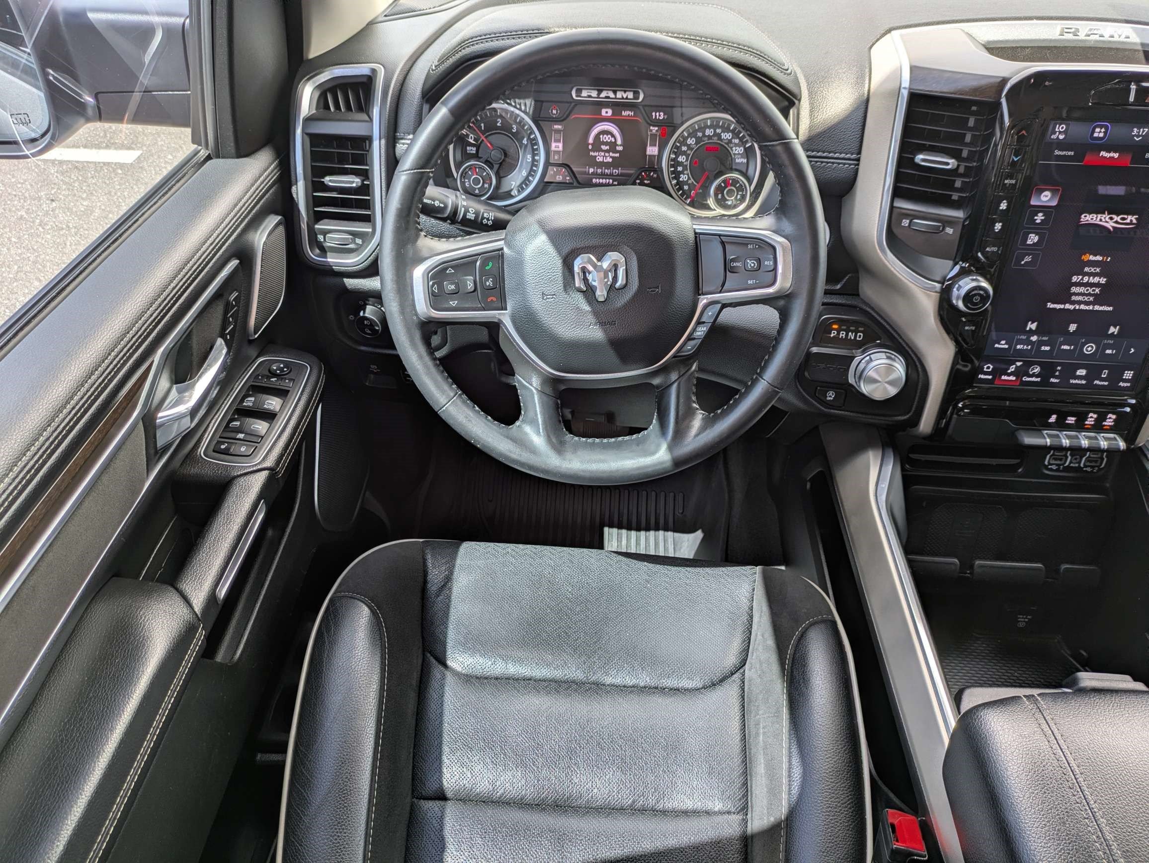 Used 2022 RAM 1500 Laramie RWD image 15