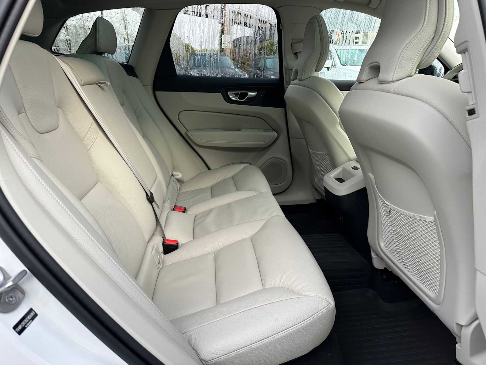 Used 2025 Volvo XC60 B5 Plus w/ Protection Package Premier image 12