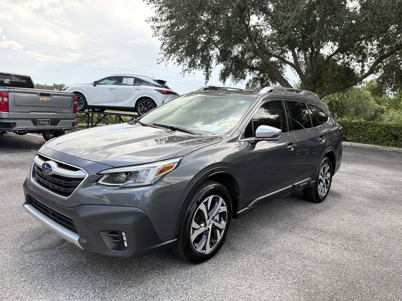 Used 2021 Subaru Outback Touring XT AWD/4WD image 8