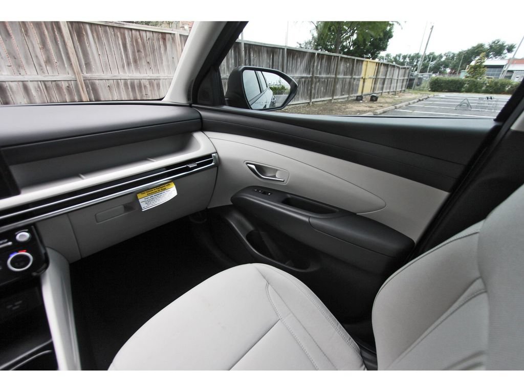 Certified 2026 Hyundai Tucson SEL Plus FWD image 11
