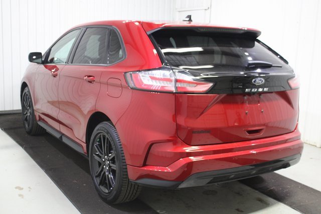 Used 2022 Ford Edge ST-Line image 4