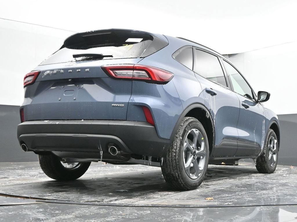 New 2026 Ford Escape ST-Line w/ Cold Weather Package image 46