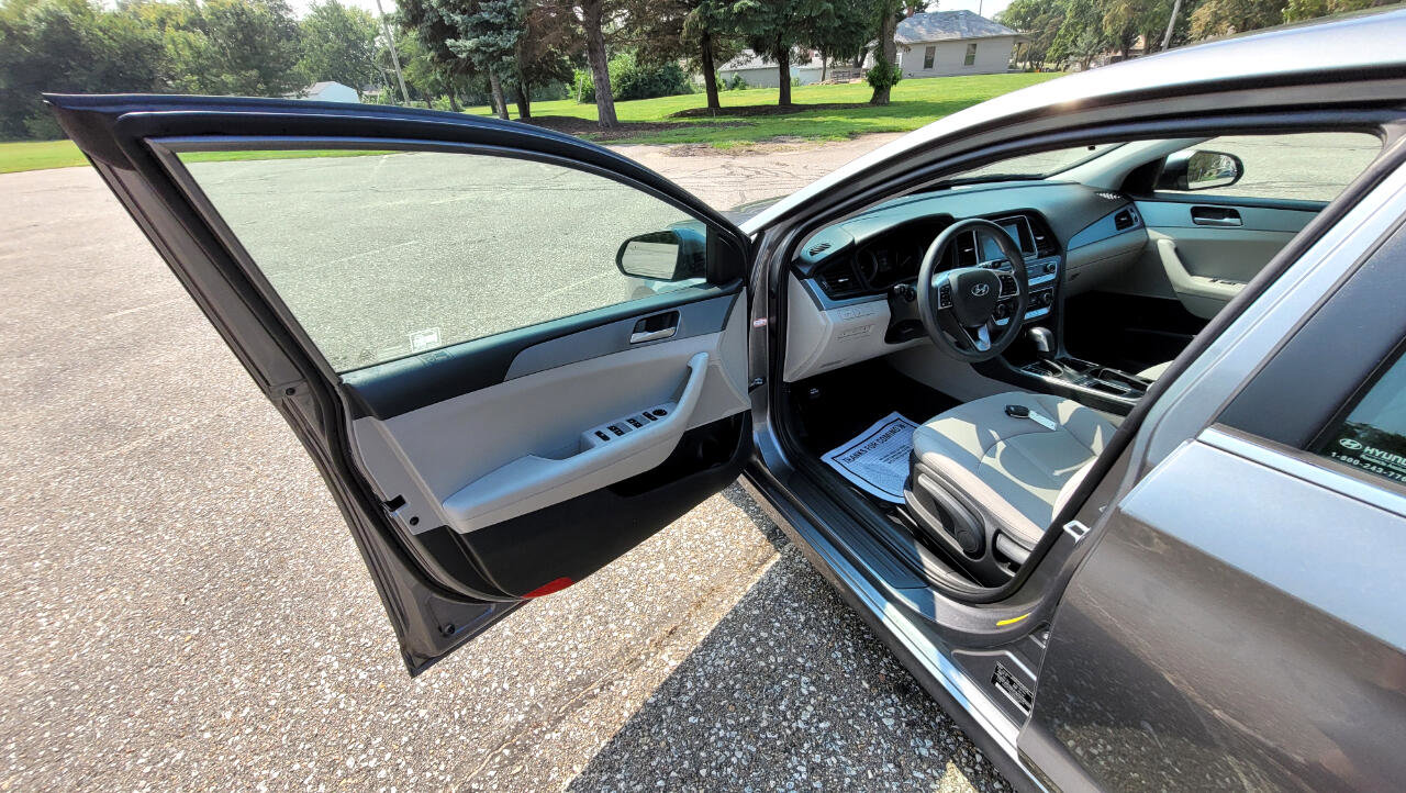 Used 2019 Hyundai Sonata ECO image 9
