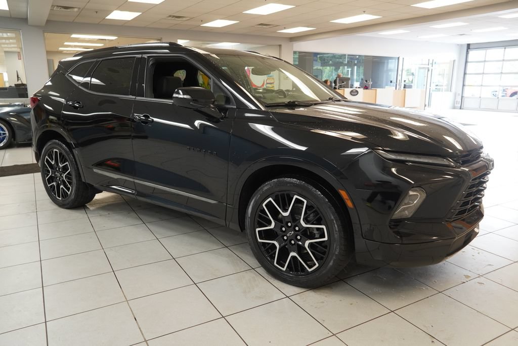 Used 2023 Chevrolet Blazer RS w/ Enhanced Convenience Package AWD/4WD image 15