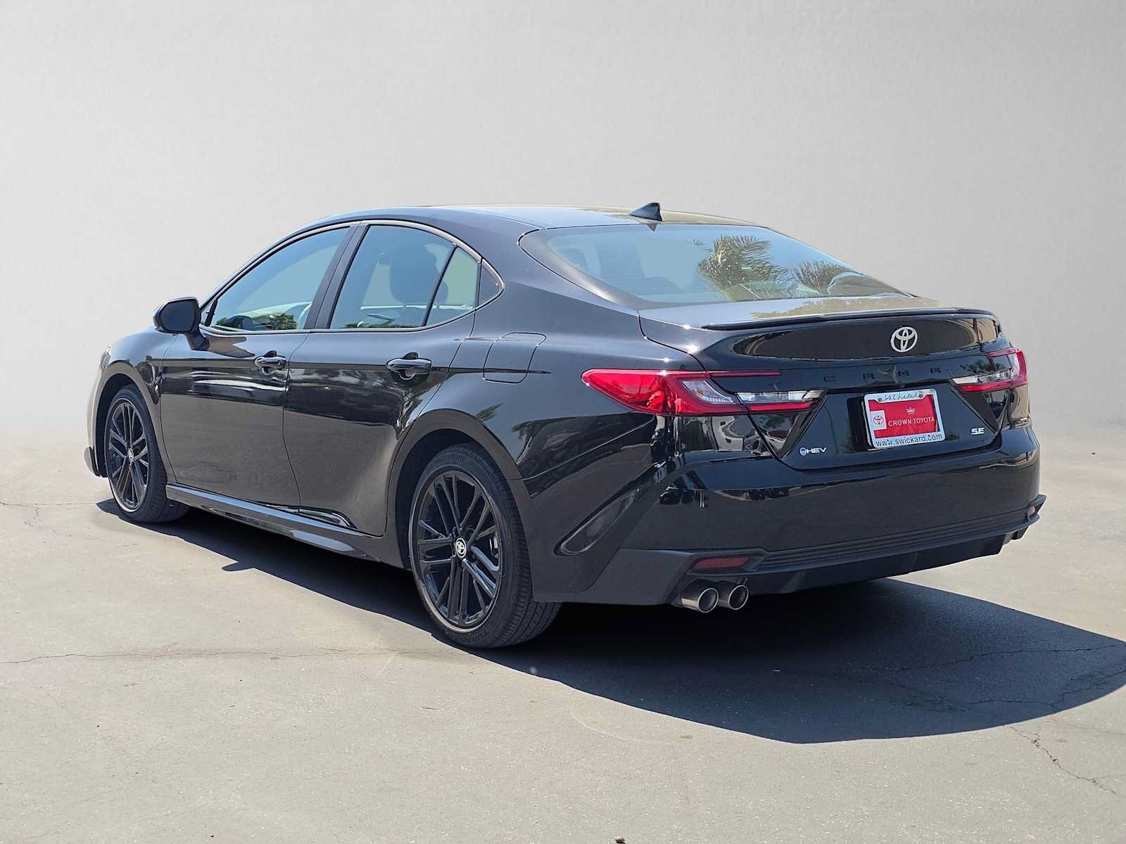 Certified 2026 Toyota Camry SE FWD image 5