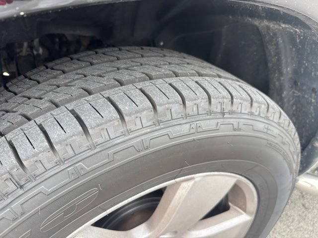 Used 2012 RAM 1500 Express RWD image 10