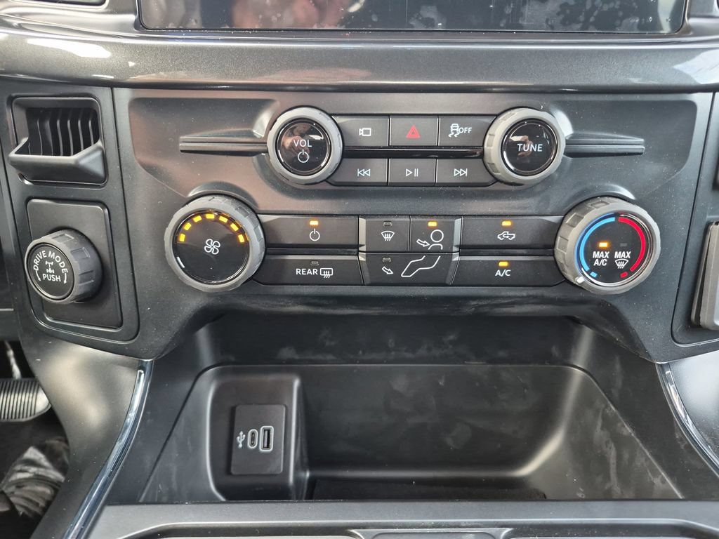 Used 2026 Ford F150 STX w/ Equipment Group 200A RWD image 31