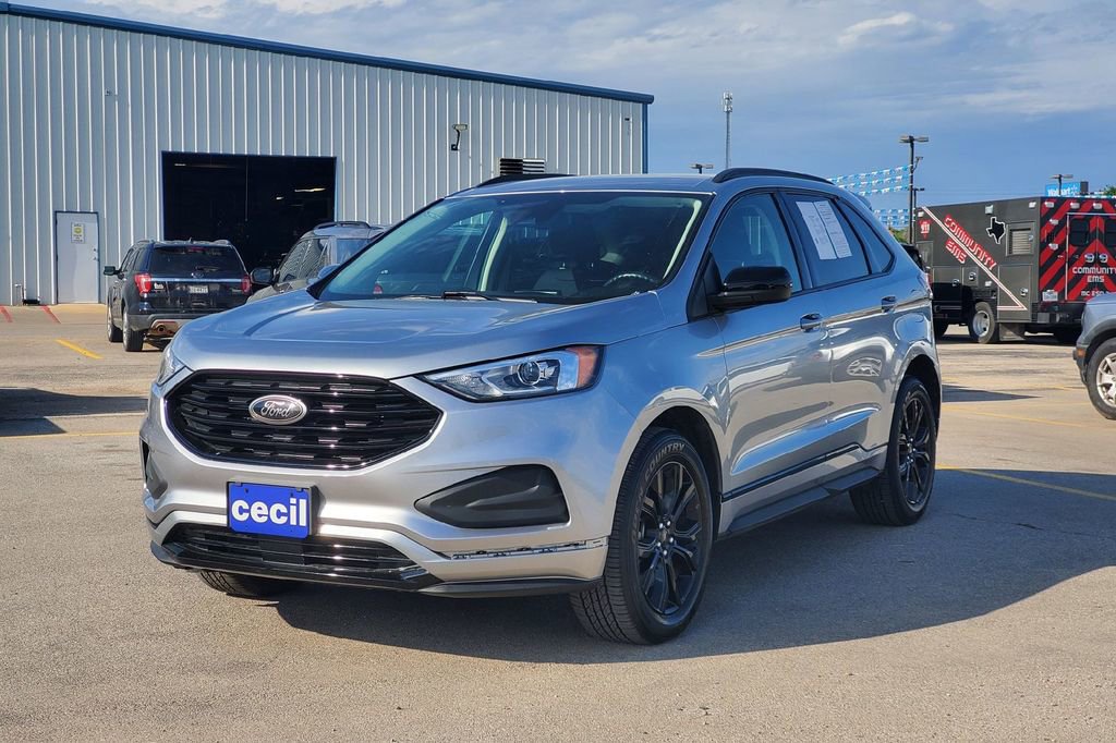 Used 2022 Ford Edge SE w/ Black Appearance Package AWD/4WD image 8