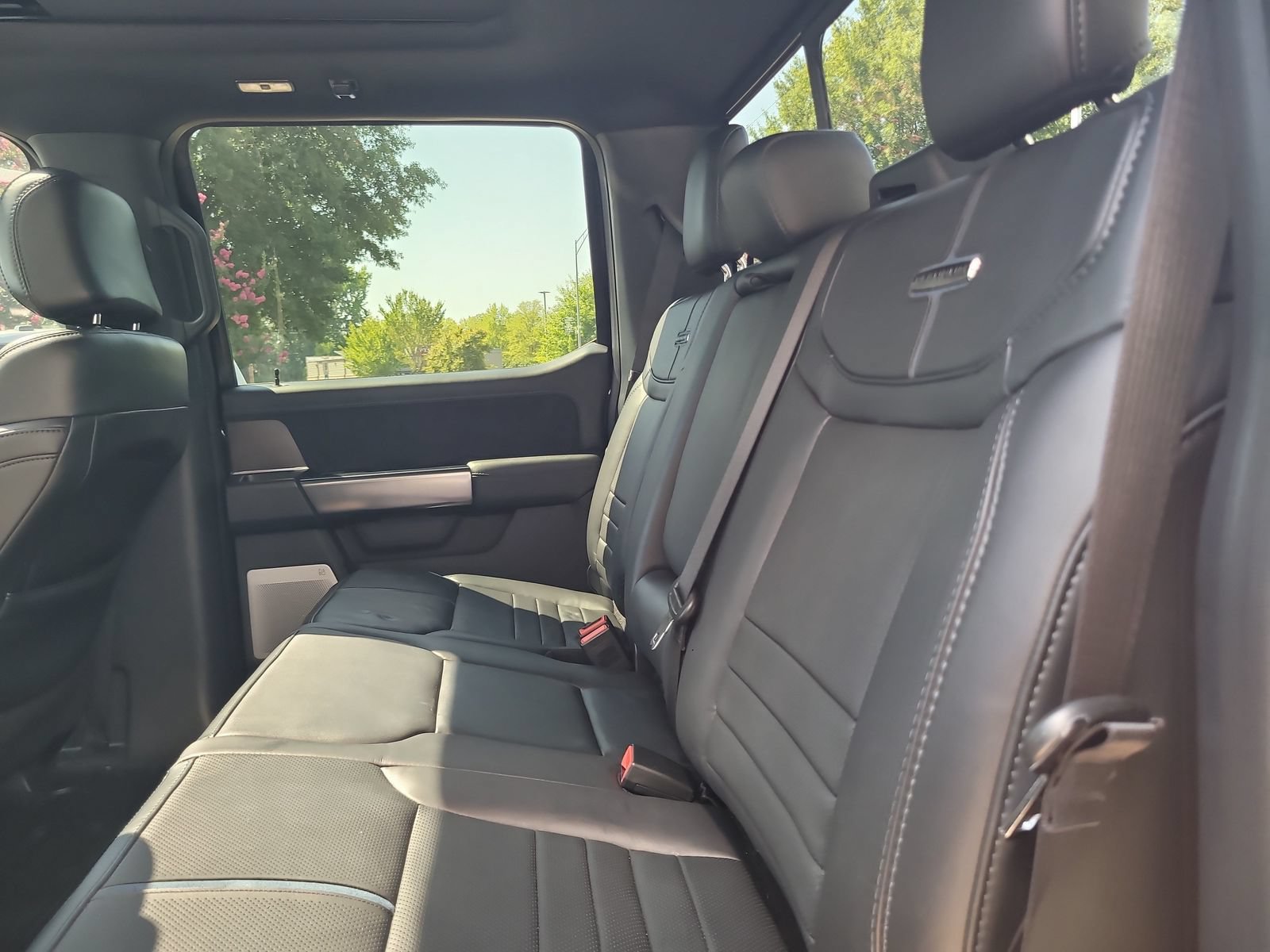 Used 2026 Ford F250 Platinum w/ Tremor Off-Road Package AWD/4WD image 24