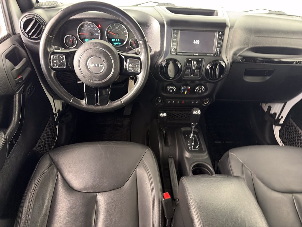 Used 2015 Jeep Wrangler Unlimited Sahara AWD/4WD image 14