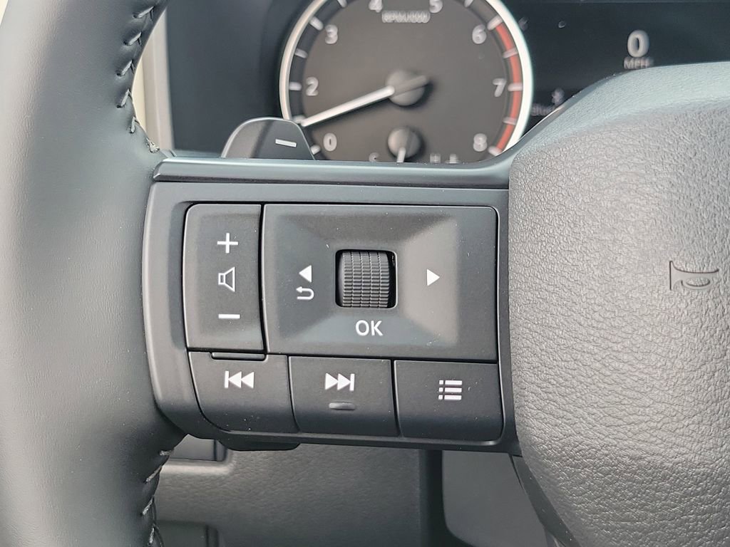 New 2026 Nissan Rogue SV image 5