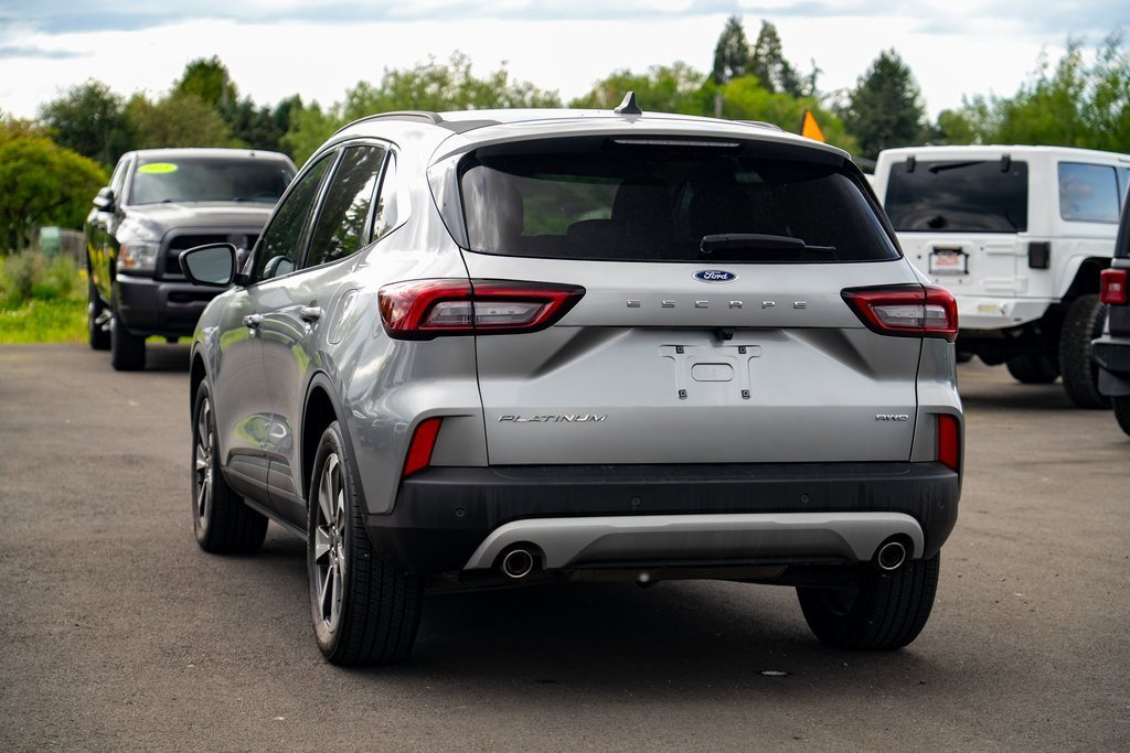 Used 2023 Ford Escape Platinum image 12