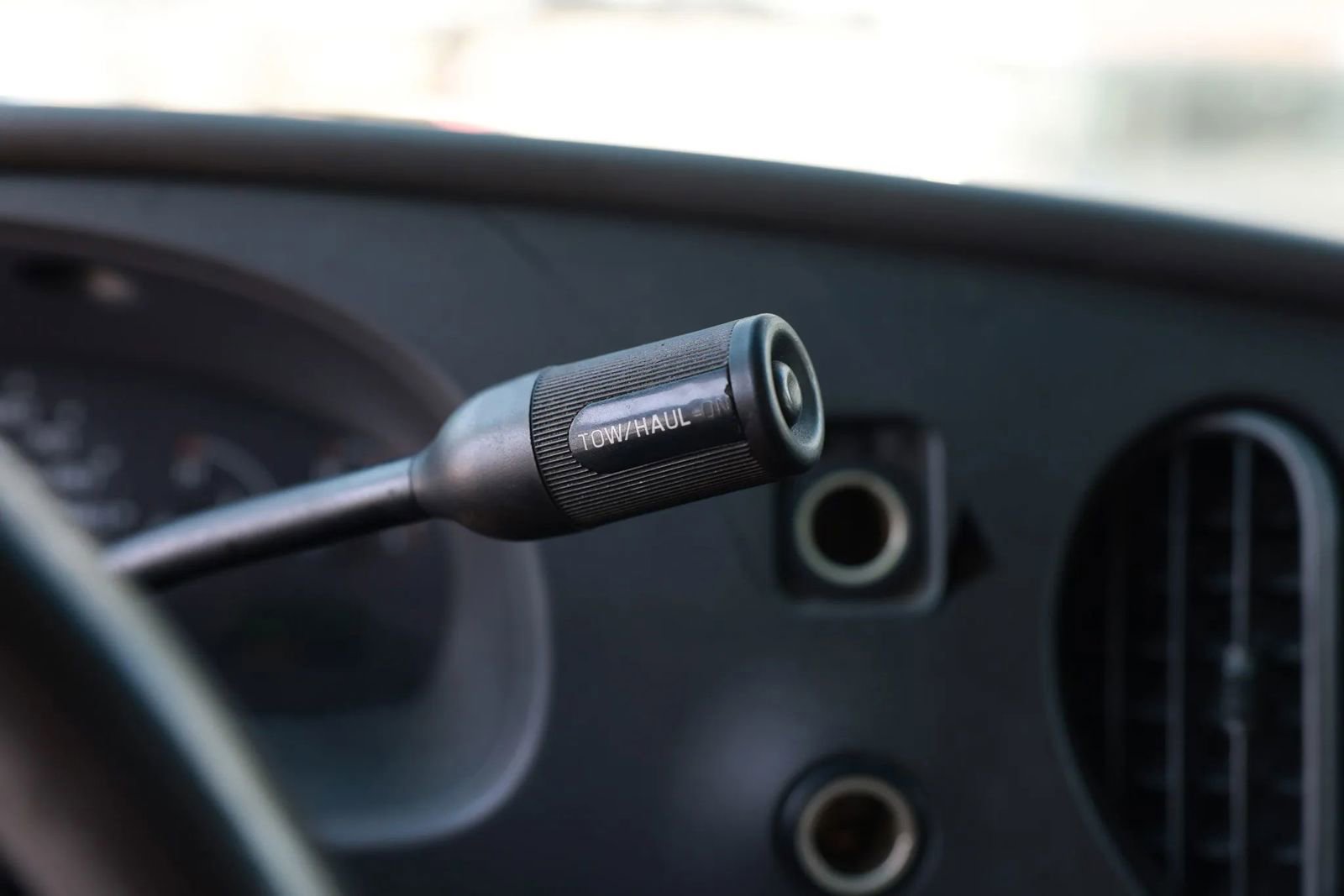 Used 2005 Ford E-350 and Econoline 350 Super Duty image 26