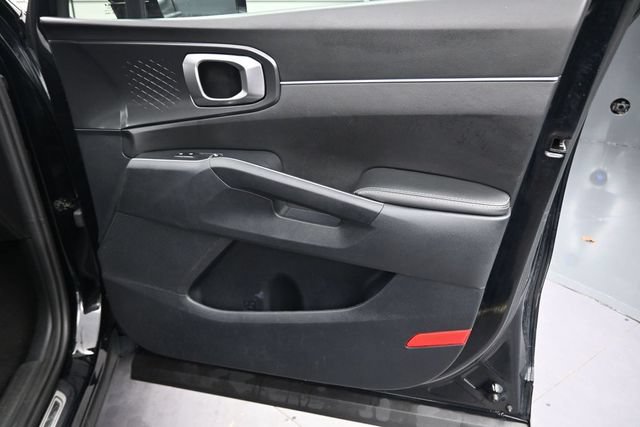 Used 2023 Kia Sorento S FWD image 21